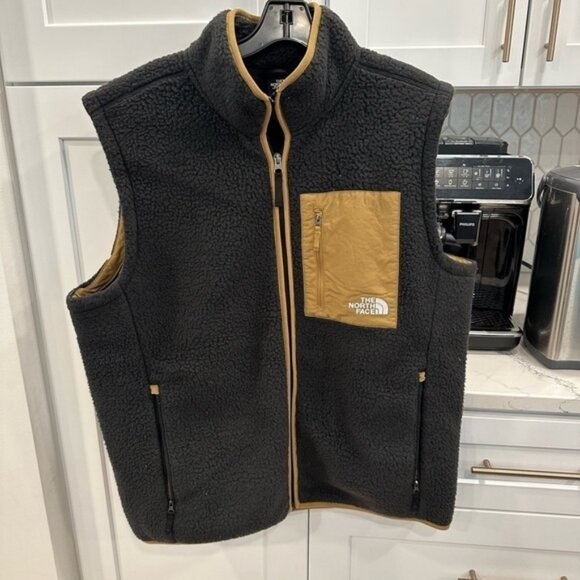 The North Face Vest Jacket mens size XL - Picture 1 of 4